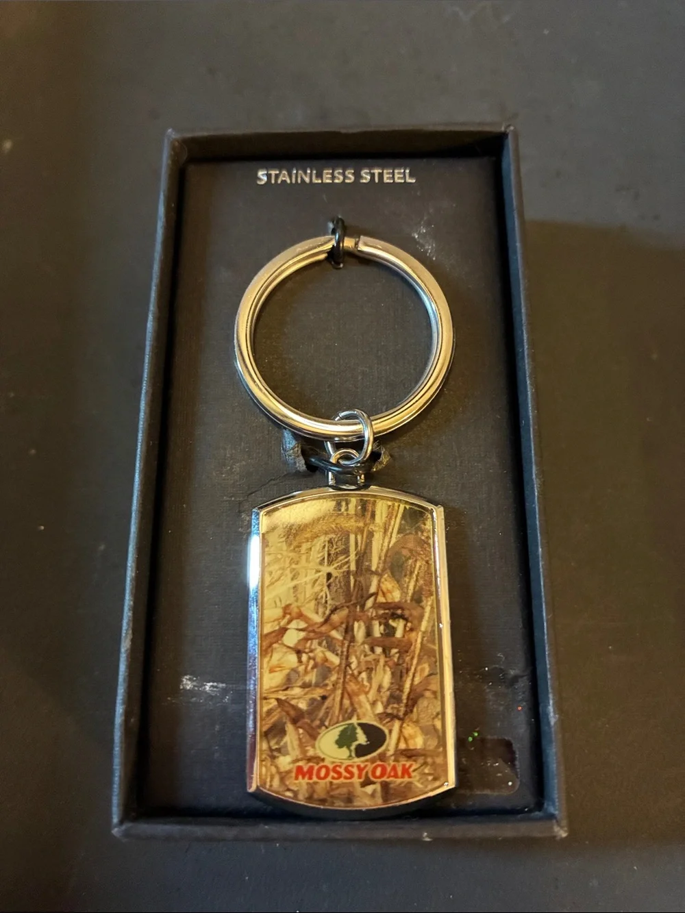 Mossy Oak Brushed Silver Metal Logo Key Tag